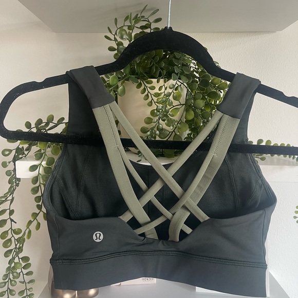 Women’s Lululemon Free To Be Elevated Bra - Picture 2 of 4
